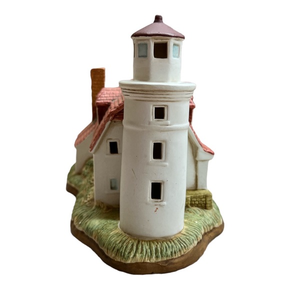 Point Betsie Lighthouse - Michigan By Lefton - Picture 2 of 7